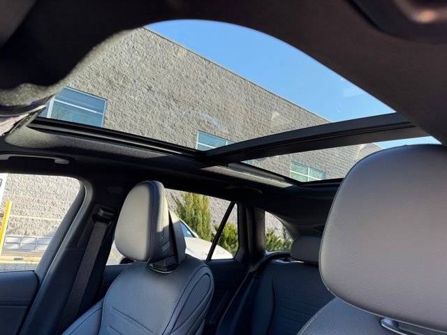 Used 2026 Mercedes-Benz GLC 300 4MATIC image 22