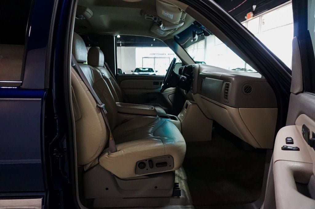 Used 2001 GMC Yukon XL 4WD image 48