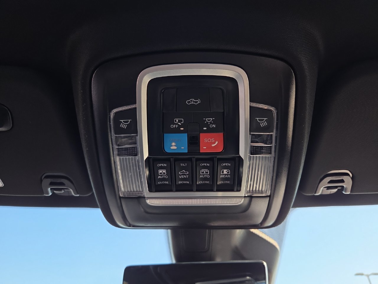 New 2026 RAM 1500 Laramie w/ Night Edition AWD/4WD image 8
