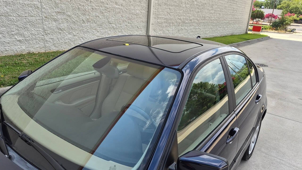Used 2004 BMW 325xi Sedan AWD/4WD image 14