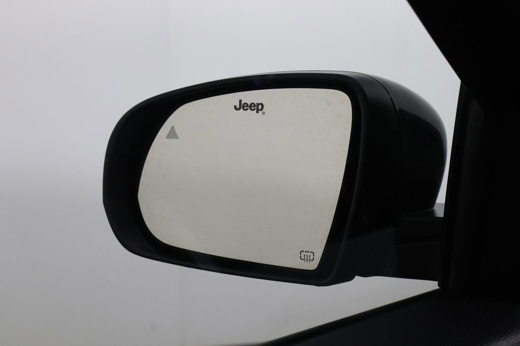 Used 2024 Jeep Compass Limited w/ High Altitude Package image 49