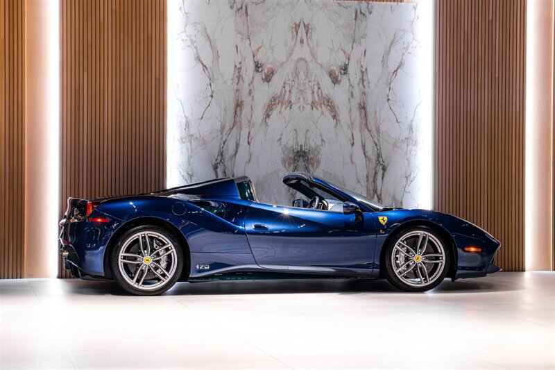 Used 2017 Ferrari 488 Spider RWD image 4
