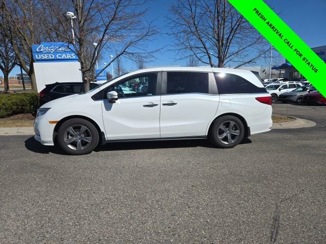 Used 2024 Honda Odyssey EX image 2