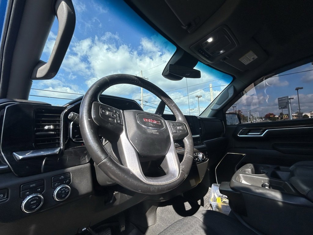 Used 2022 GMC Sierra 1500 Elevation image 15