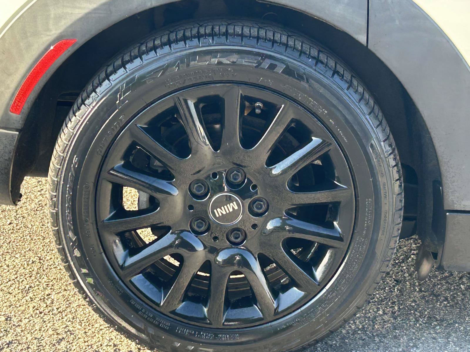 Used 2016 MINI Cooper S FWD image 9