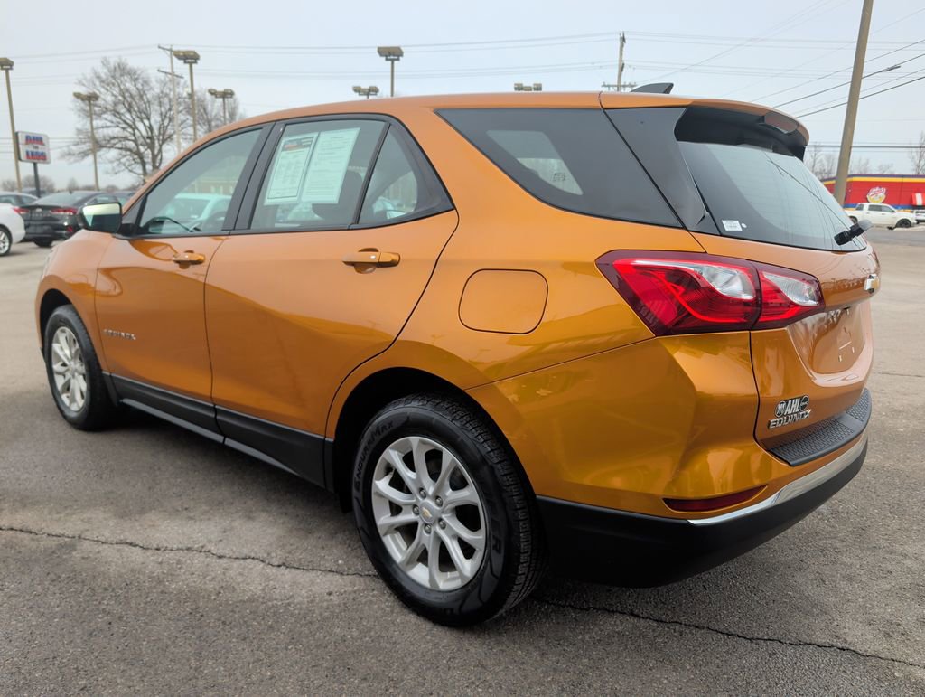 Used 2018 Chevrolet Equinox LS image 5