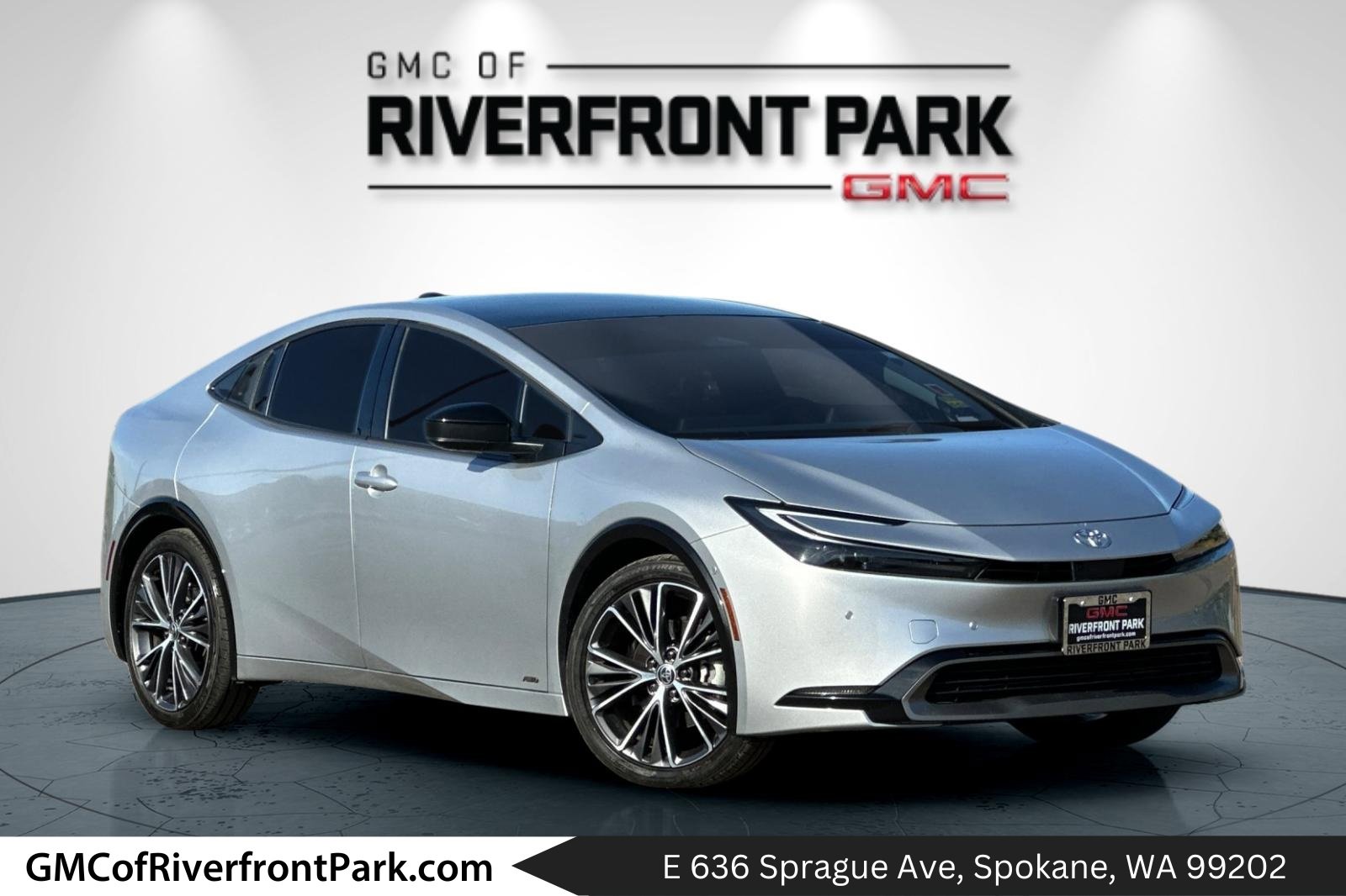Used 2023 Toyota Prius LE