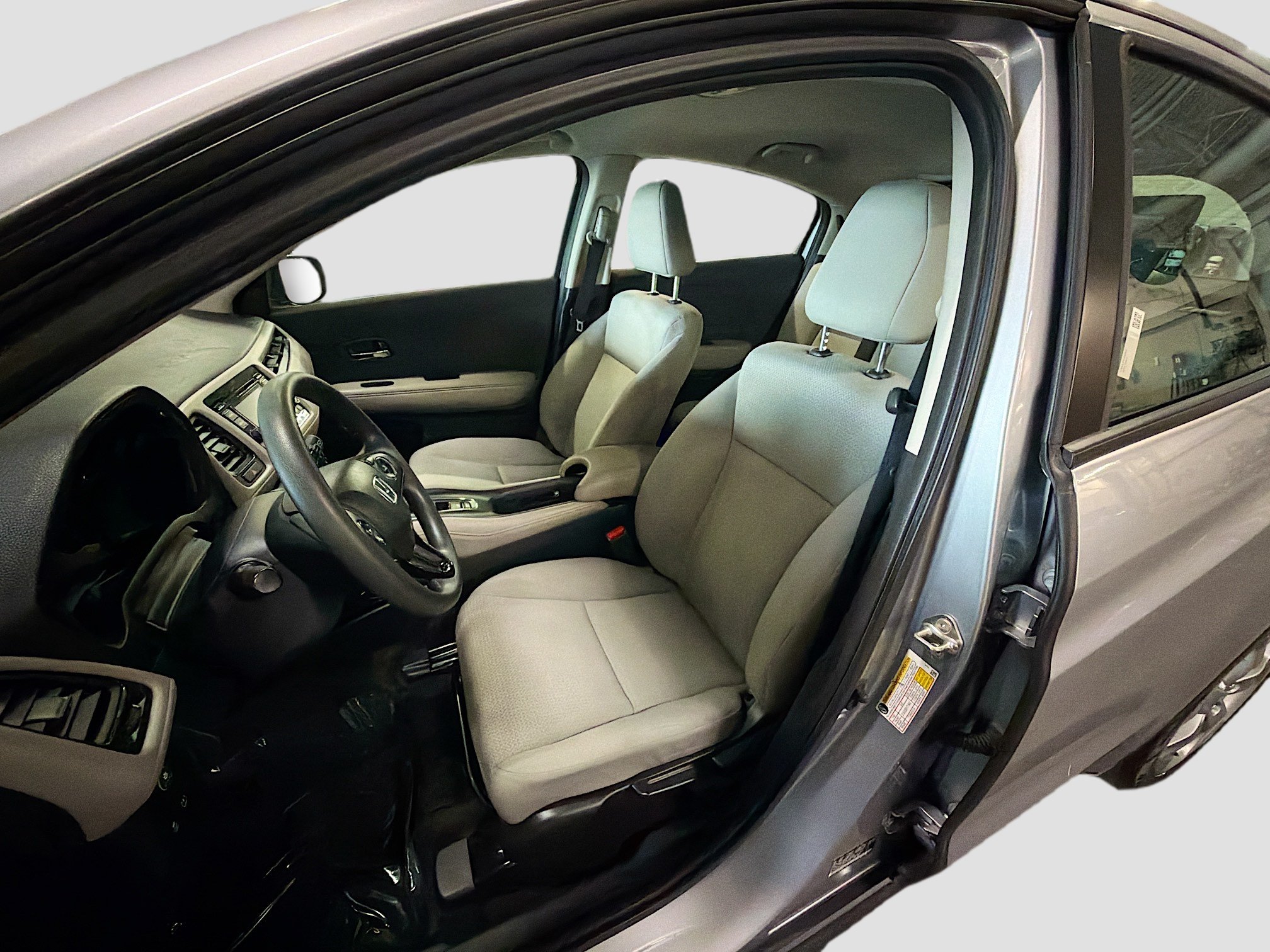 Used 2019 Honda HR-V LX image 13
