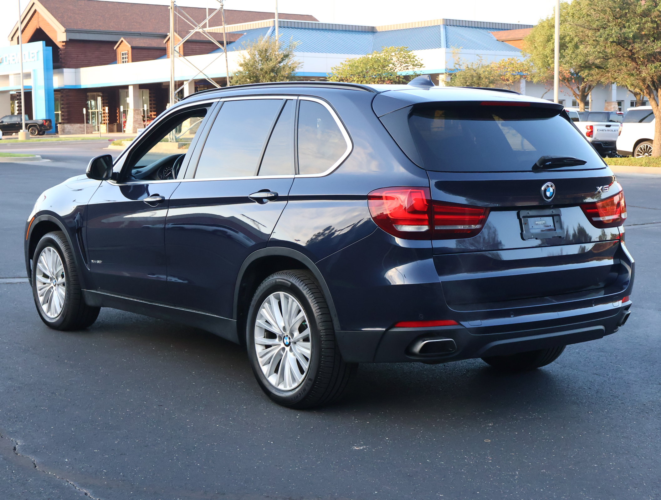 Used 2015 BMW X5 xDrive50i AWD/4WD image 6