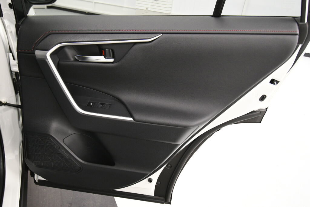 Used 2022 Toyota RAV4 XSE image 38