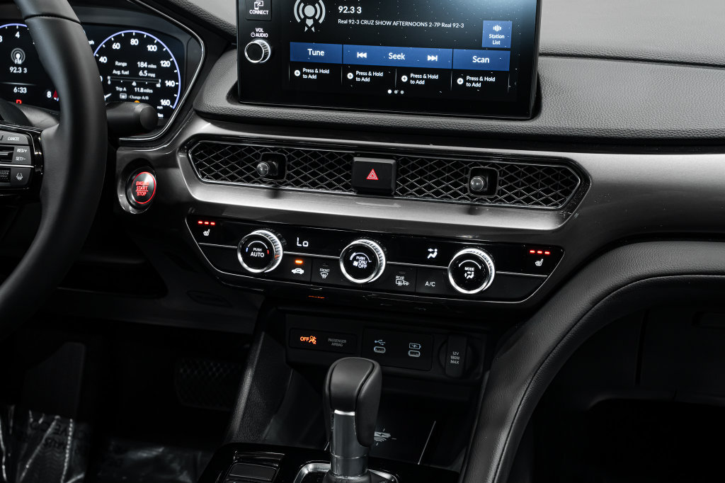 New 2026 Acura Integra FWD image 15