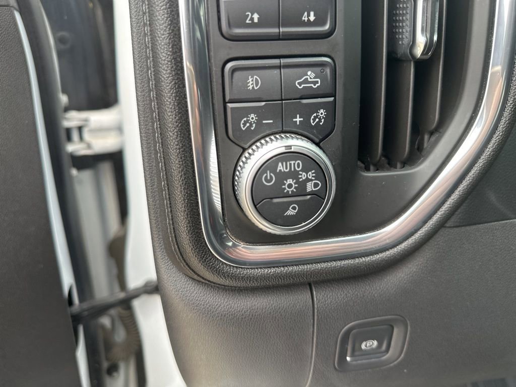 Used 2019 GMC Sierra 1500 SLT w/ SLT Premium Plus Package image 11