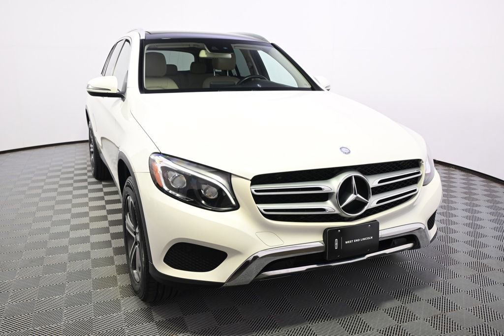 Used 2016 Mercedes-Benz GLC 300 4MATIC image 9