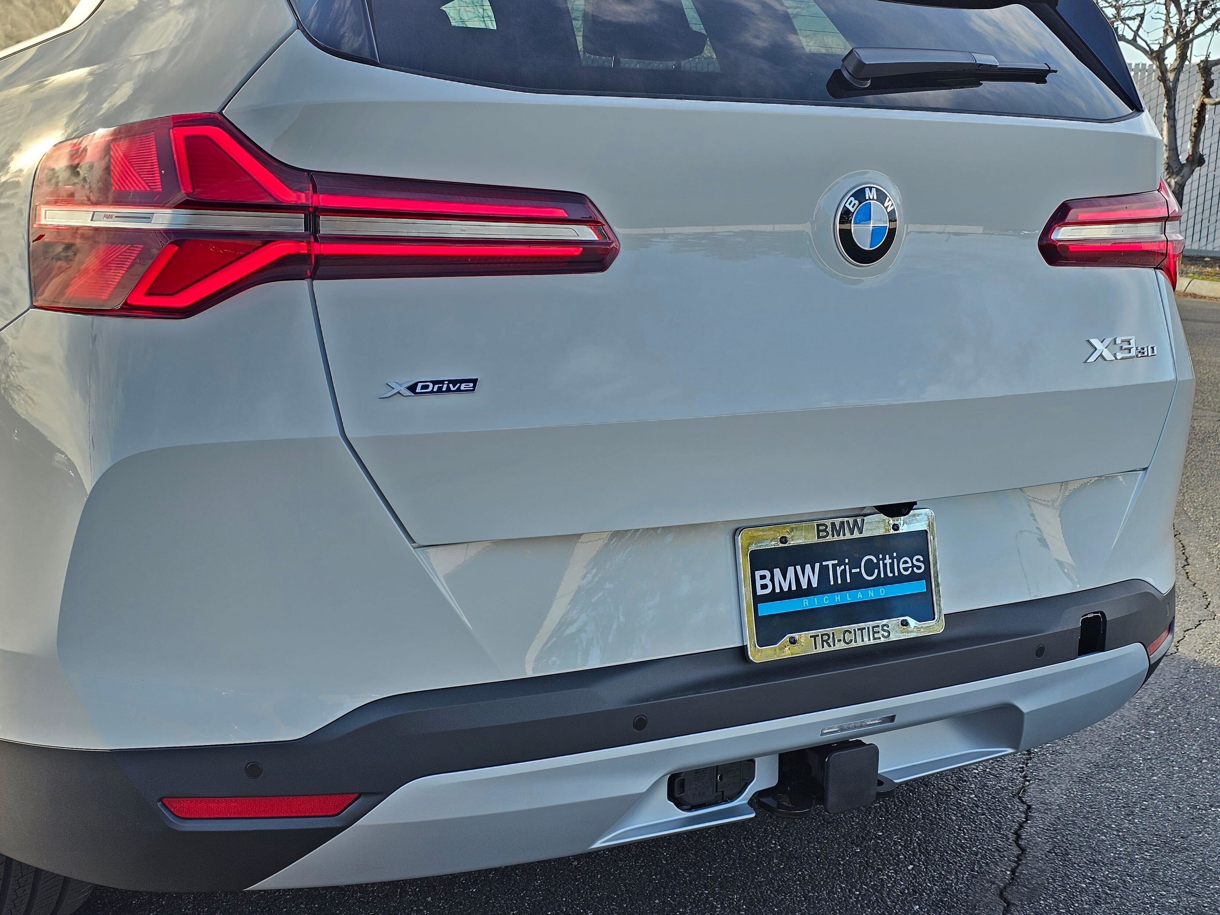 New 2026 BMW X3 xDrive30 w/ Premium Package image 7