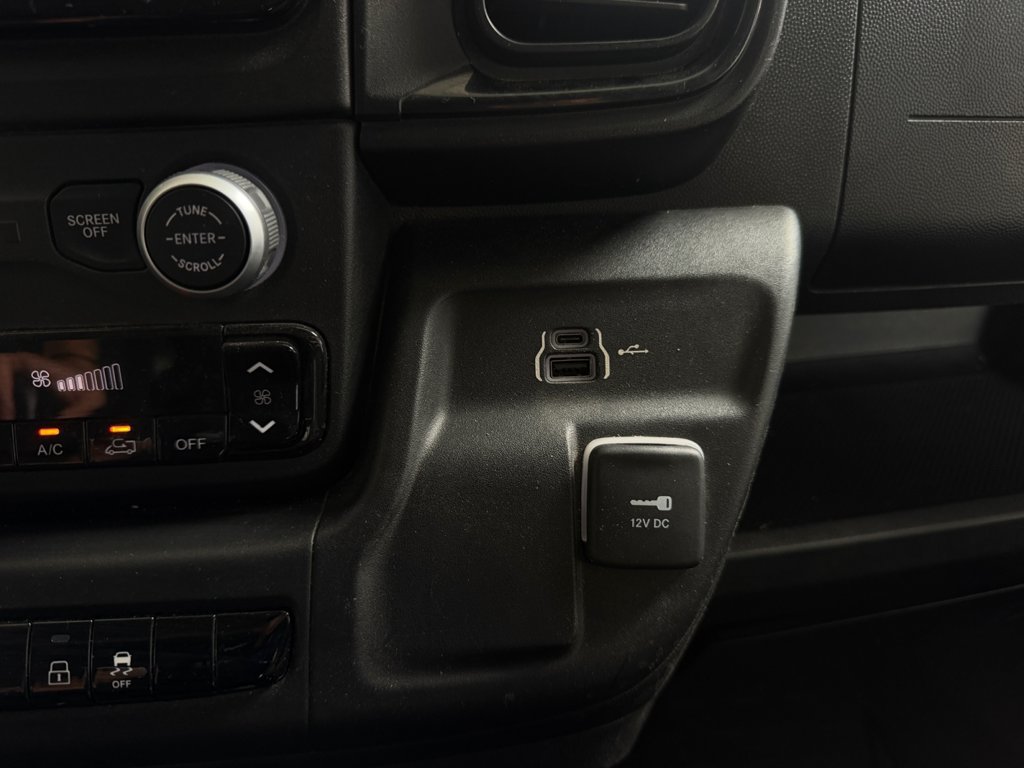 Used 2023 RAM ProMaster 2500 FWD image 21