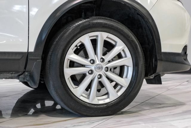 Used 2018 Nissan Rogue Sport S w/ S Appearance Package FWD image 56