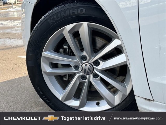 Used 2020 Volkswagen Passat 2.0T S image 9