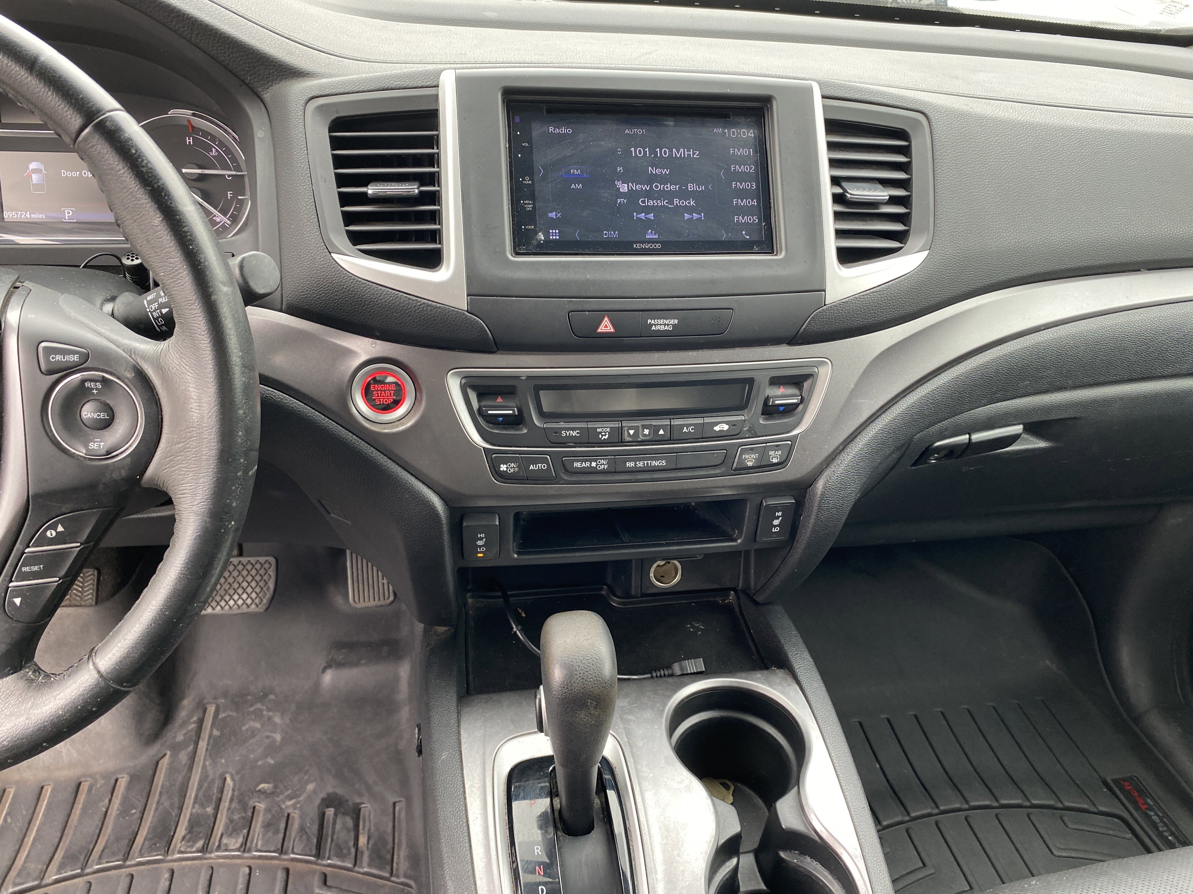 Used 2017 Honda Ridgeline RTL image 11