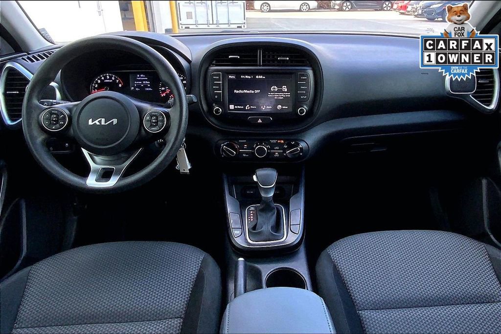 Used 2022 Kia Soul LX w/ Technology Package FWD image 14