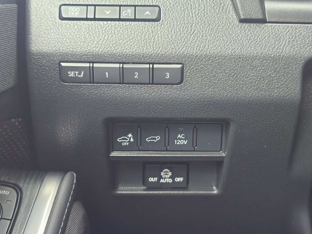 Used 2024 Lexus GX 550 AWD/4WD image 27