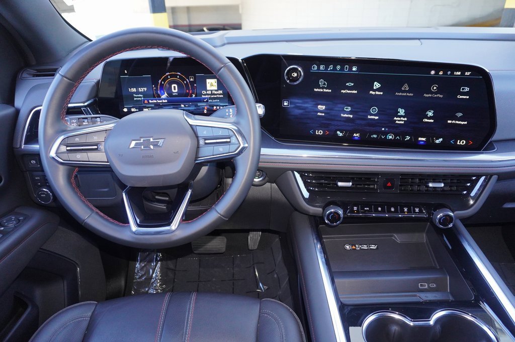 Used 2025 Chevrolet Suburban RST image 14