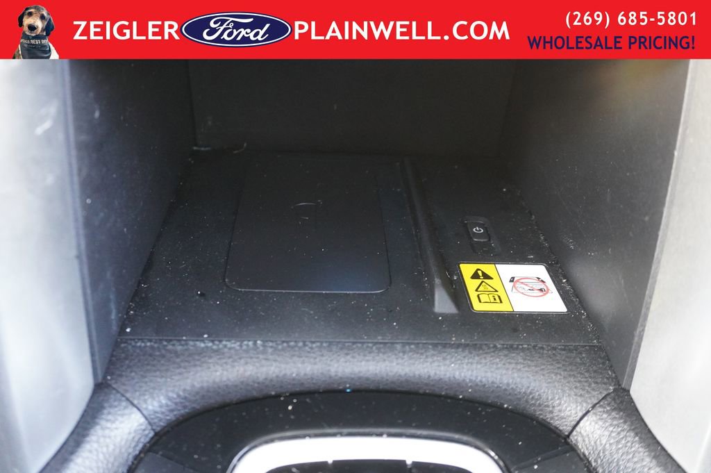 Used 2023 Toyota Corolla Cross XLE w/ Convenience Package image 20