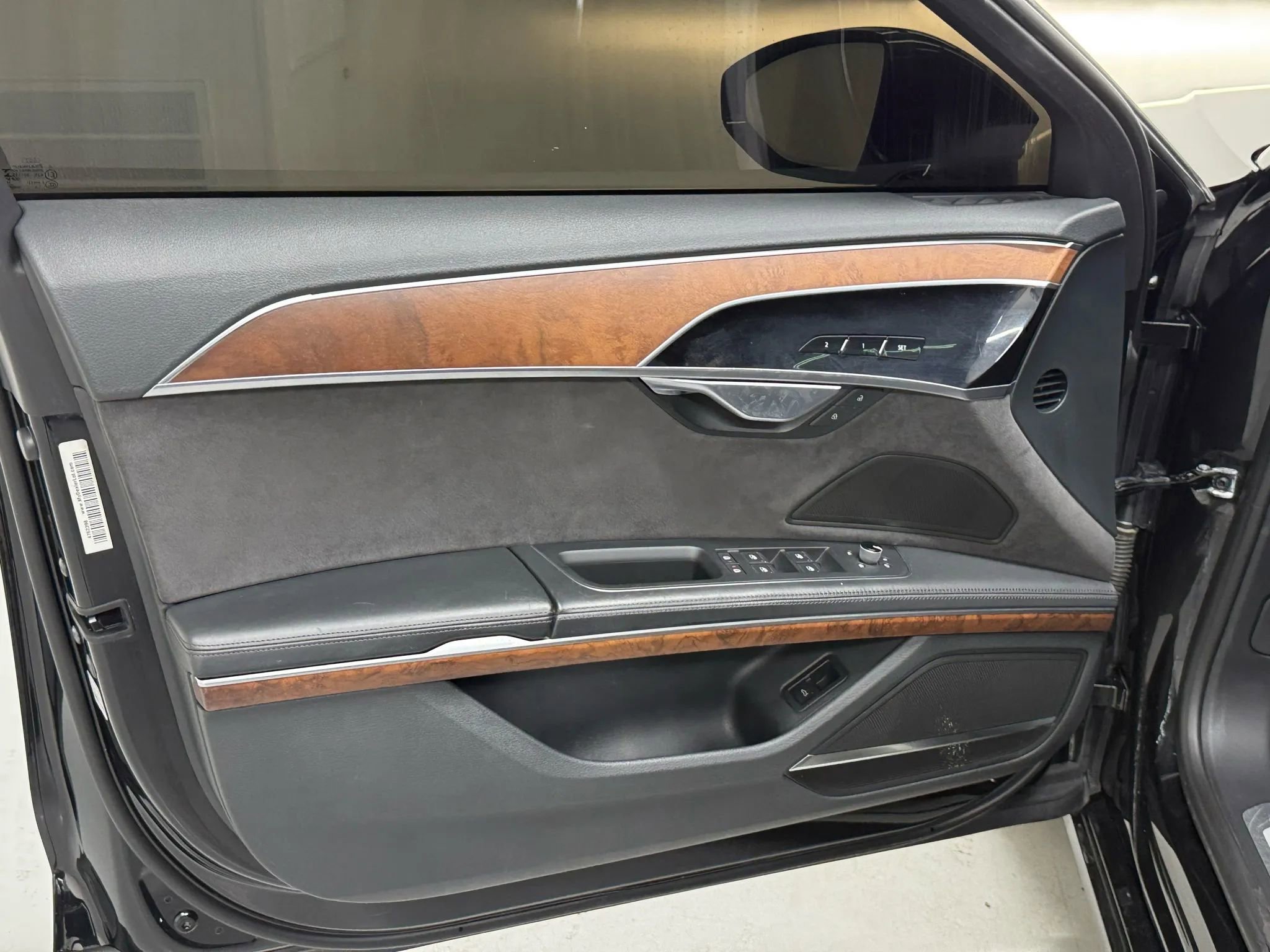 Used 2019 Audi A8 L 3.0T w/ Executive Package image 14