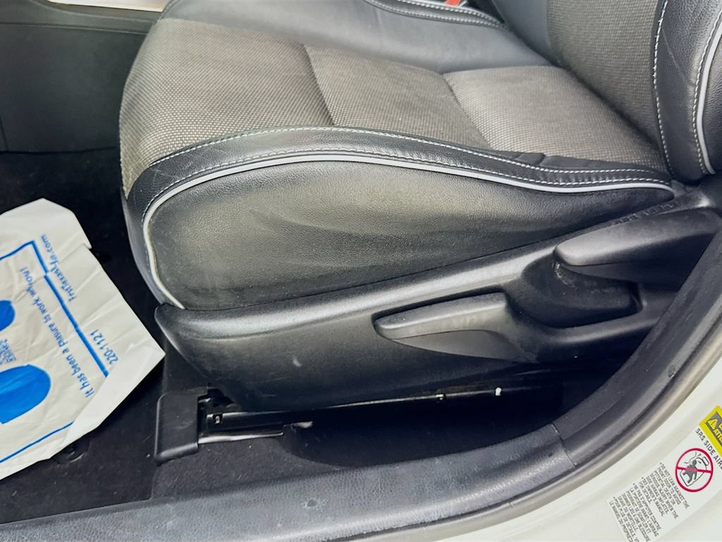 Used 2015 Toyota Corolla S FWD image 23