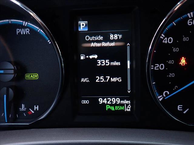 Used 2018 Toyota RAV4 Limited w/ Advanced Technology Package AWD/4WD image 27