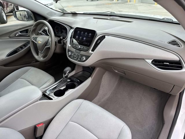 Used 2022 Chevrolet Malibu LS image 12