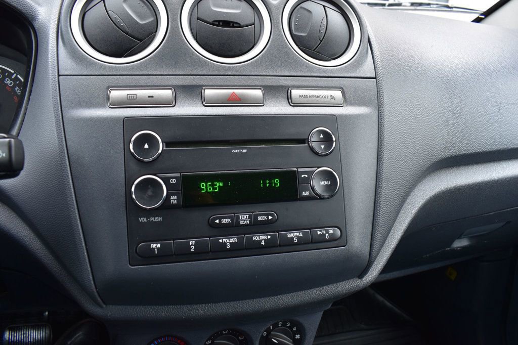 Used 2012 Ford Transit Connect XLT image 27