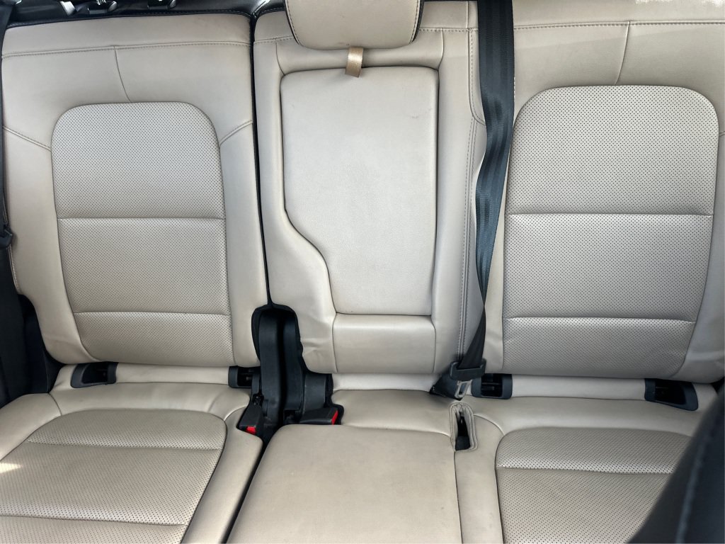Used 2020 Ford Escape SEL AWD/4WD image 23