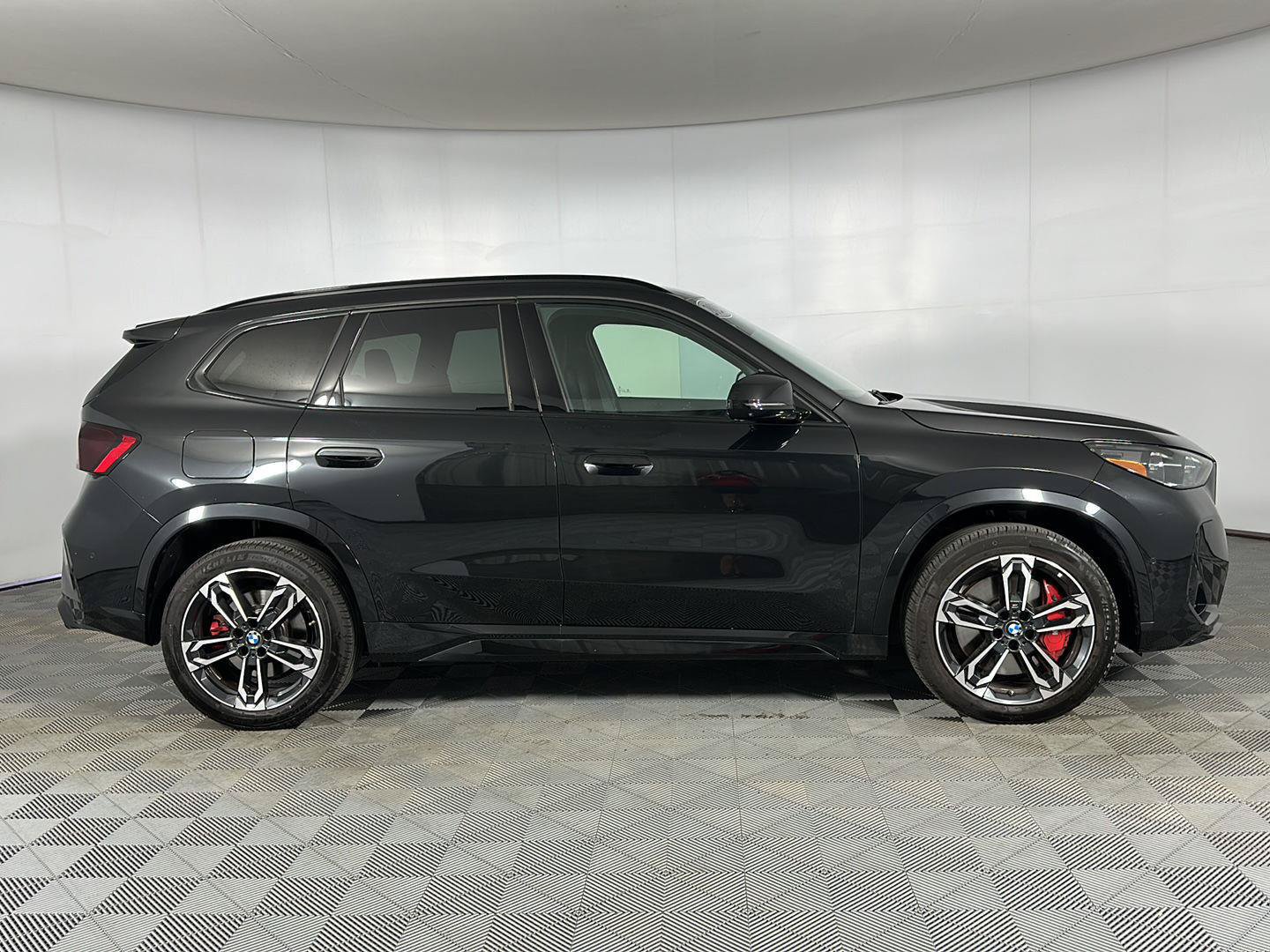 Used 2025 BMW X1 M35i w/ Premium Package AWD/4WD image 25