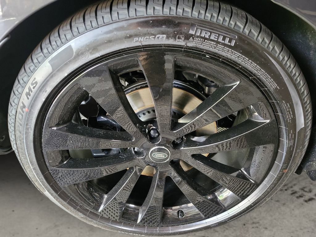 New 2025 Land Rover Range Rover Sport Dynamic SE image 12