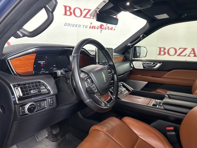 Used 2020 Lincoln Navigator L Reserve w/ Luxury Package image 12