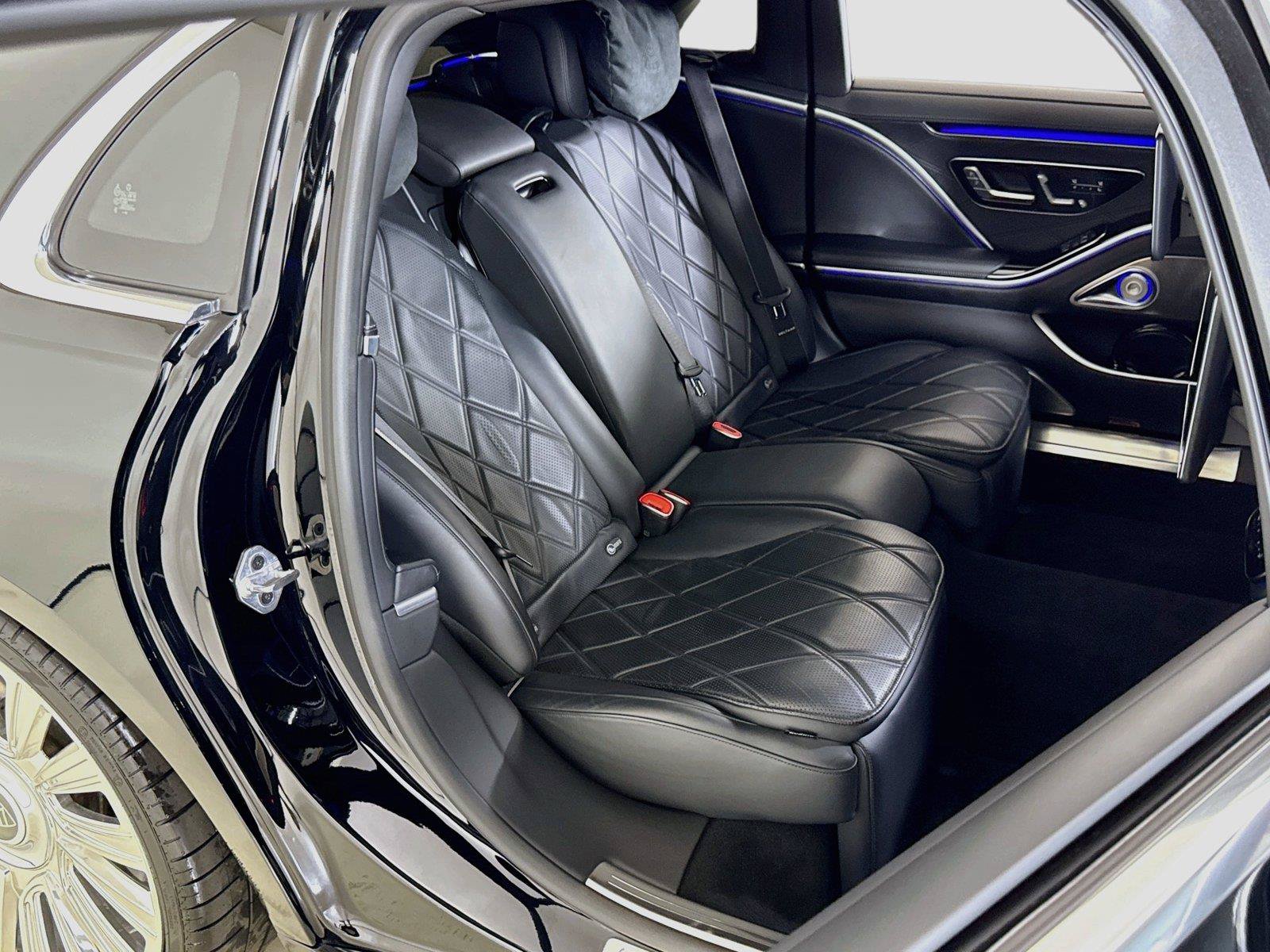 Used 2021 Mercedes-Benz Maybach S 580 4MATIC image 30