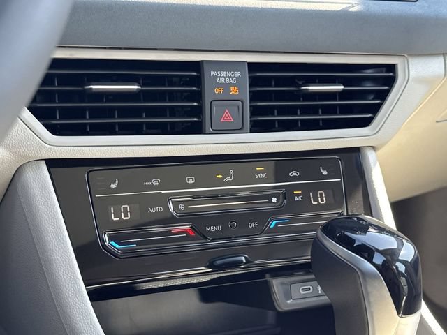 New 2026 Volkswagen Jetta SE FWD image 20