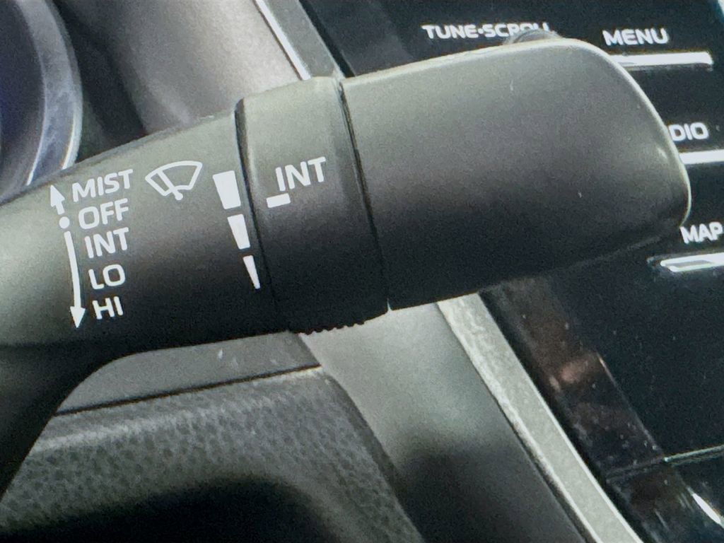 Used 2019 Toyota Camry SE image 13