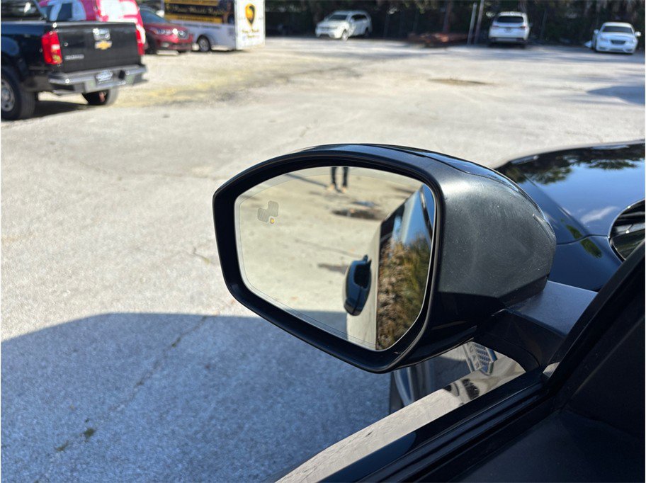 Used 2018 Jaguar E-PACE First Edition image 18