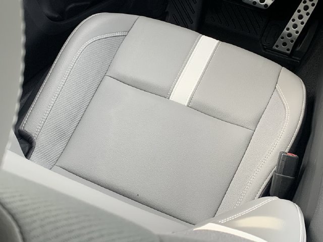 Used 2026 Toyota Camry SE w/ Convenience Package FWD image 18