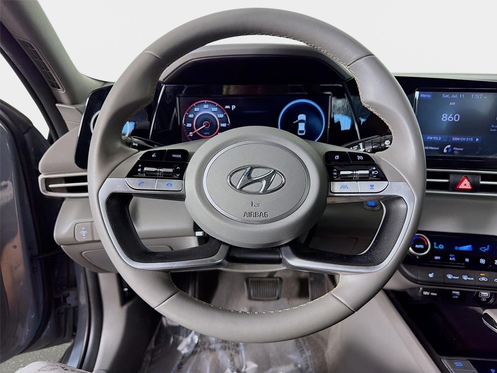 Certified 2022 Hyundai Elantra SEL w/ Convenience + Premium Package FWD image 10
