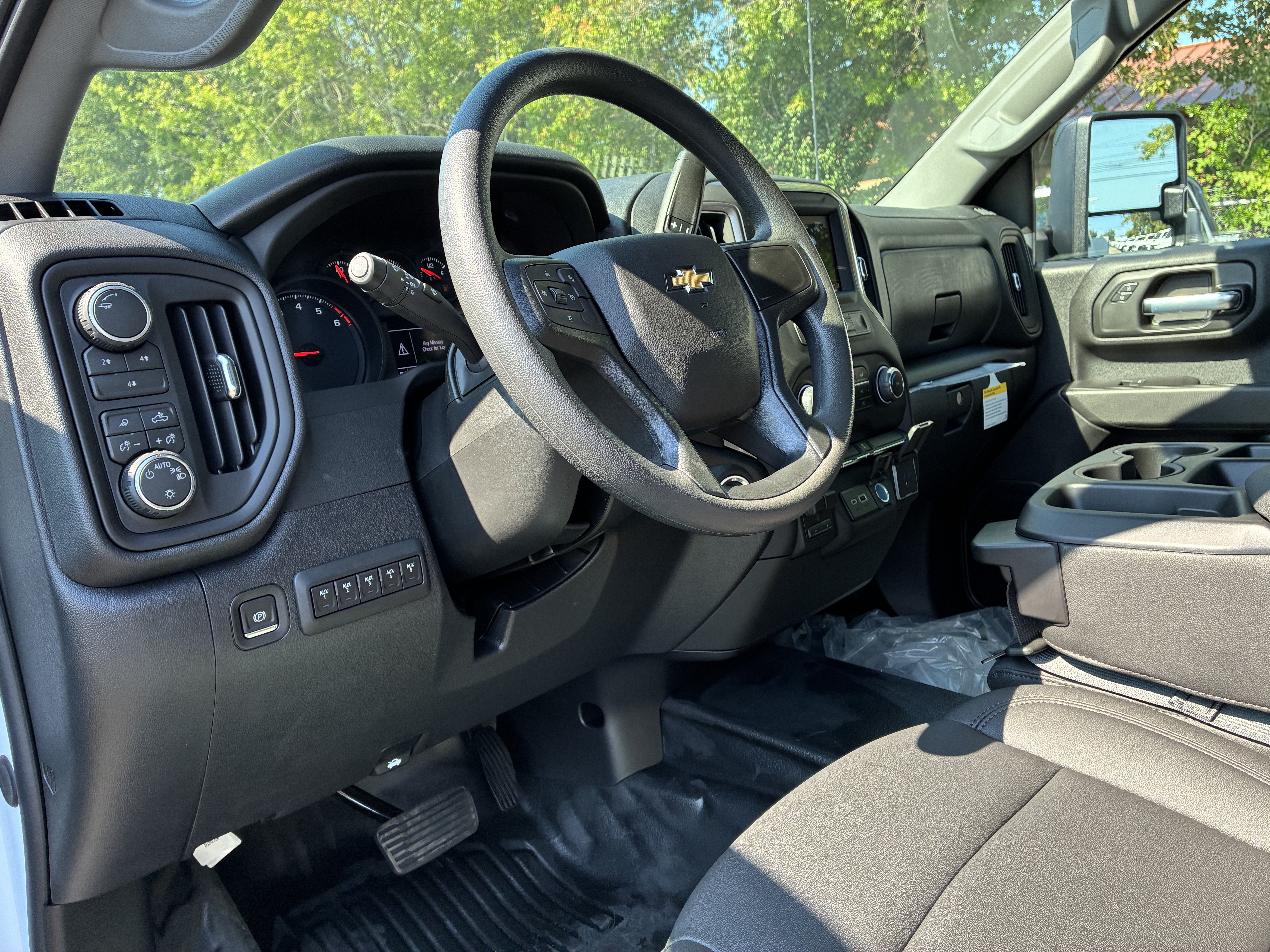 New 2026 Chevrolet Silverado 3500 W/T w/ WT Convenience Package AWD/4WD image 27