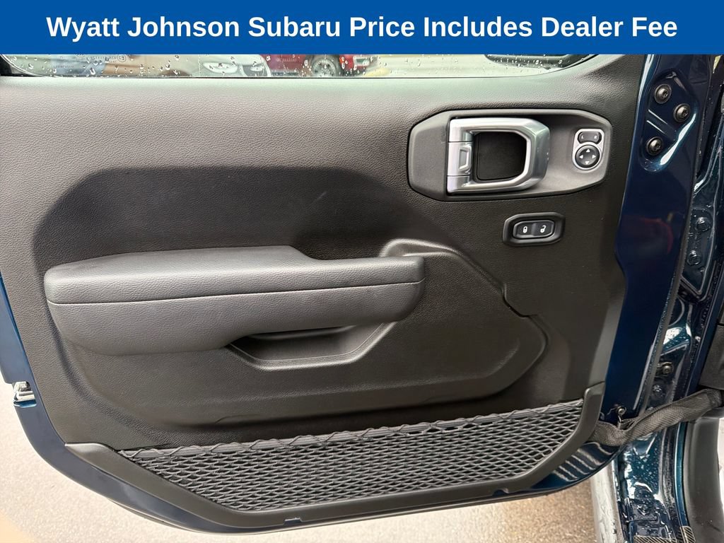 Used 2025 Jeep Gladiator Sport AWD/4WD image 15