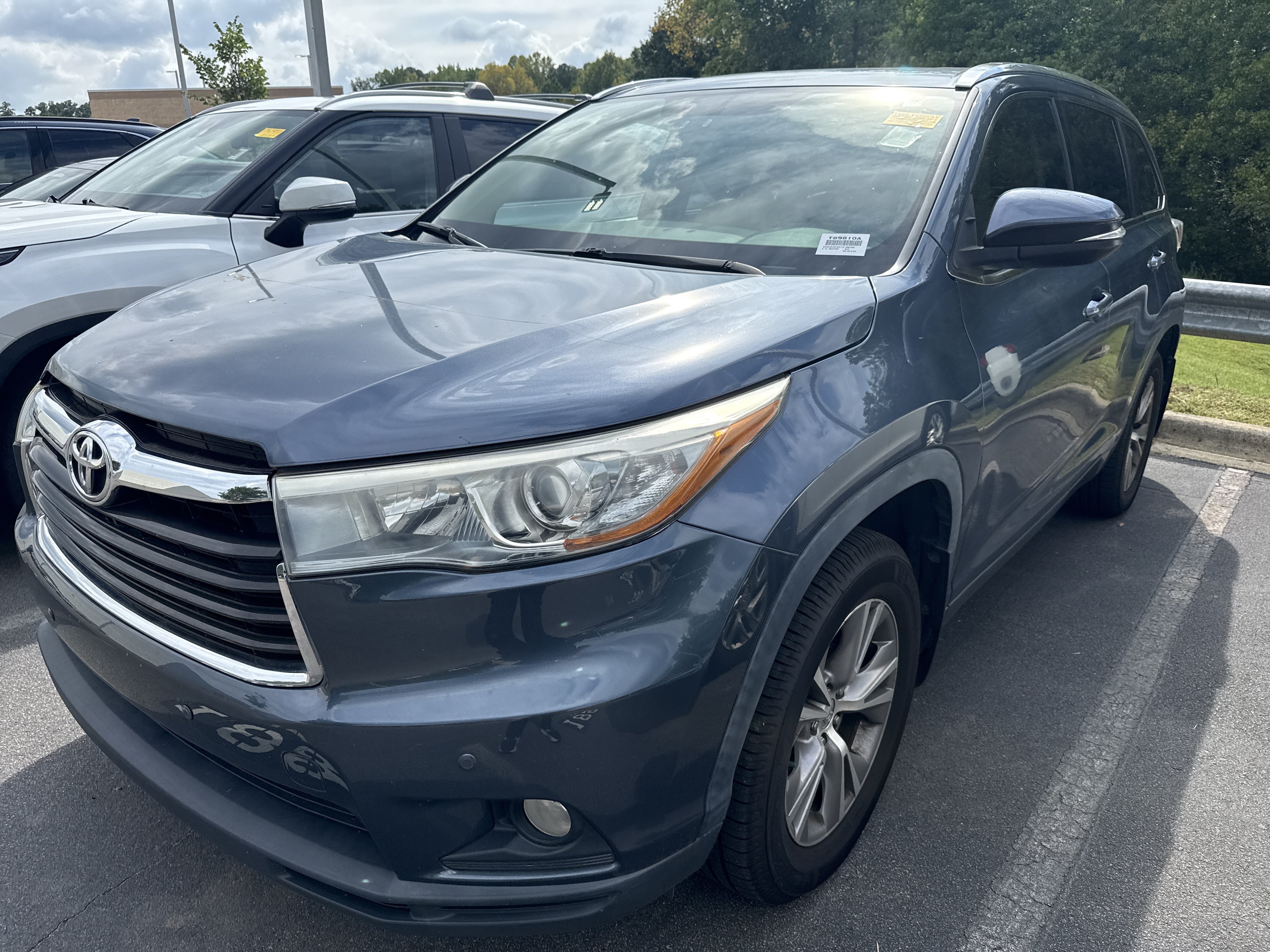 Used 2015 Toyota Highlander XLE AWD/4WD image 41