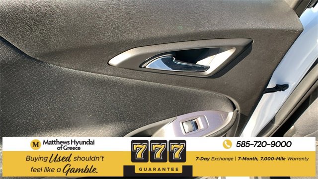 Used 2023 Chevrolet Malibu LT image 18