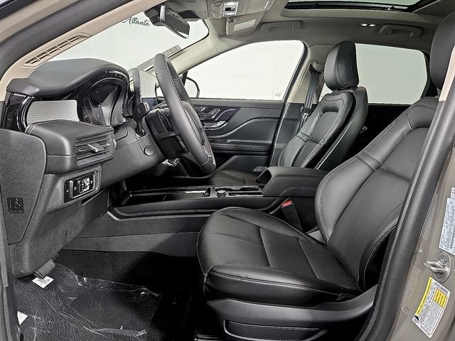 Used 2026 Lincoln Corsair Premiere FWD image 12