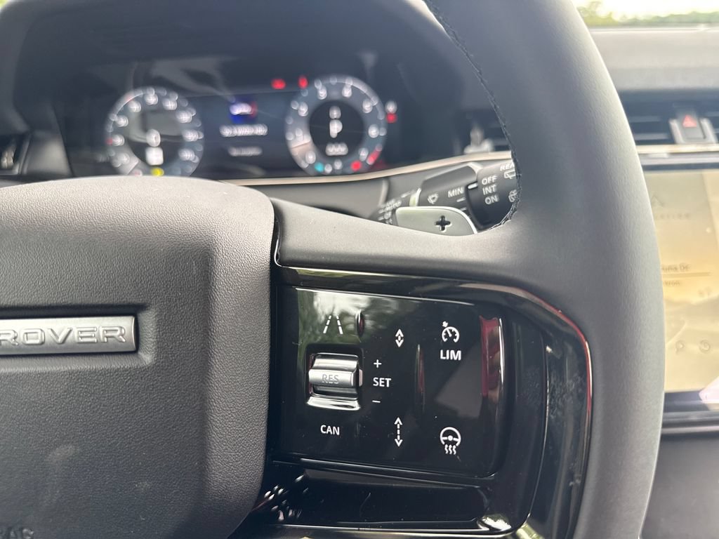 New 2026 Land Rover Range Rover Evoque Hoxton AWD/4WD image 21