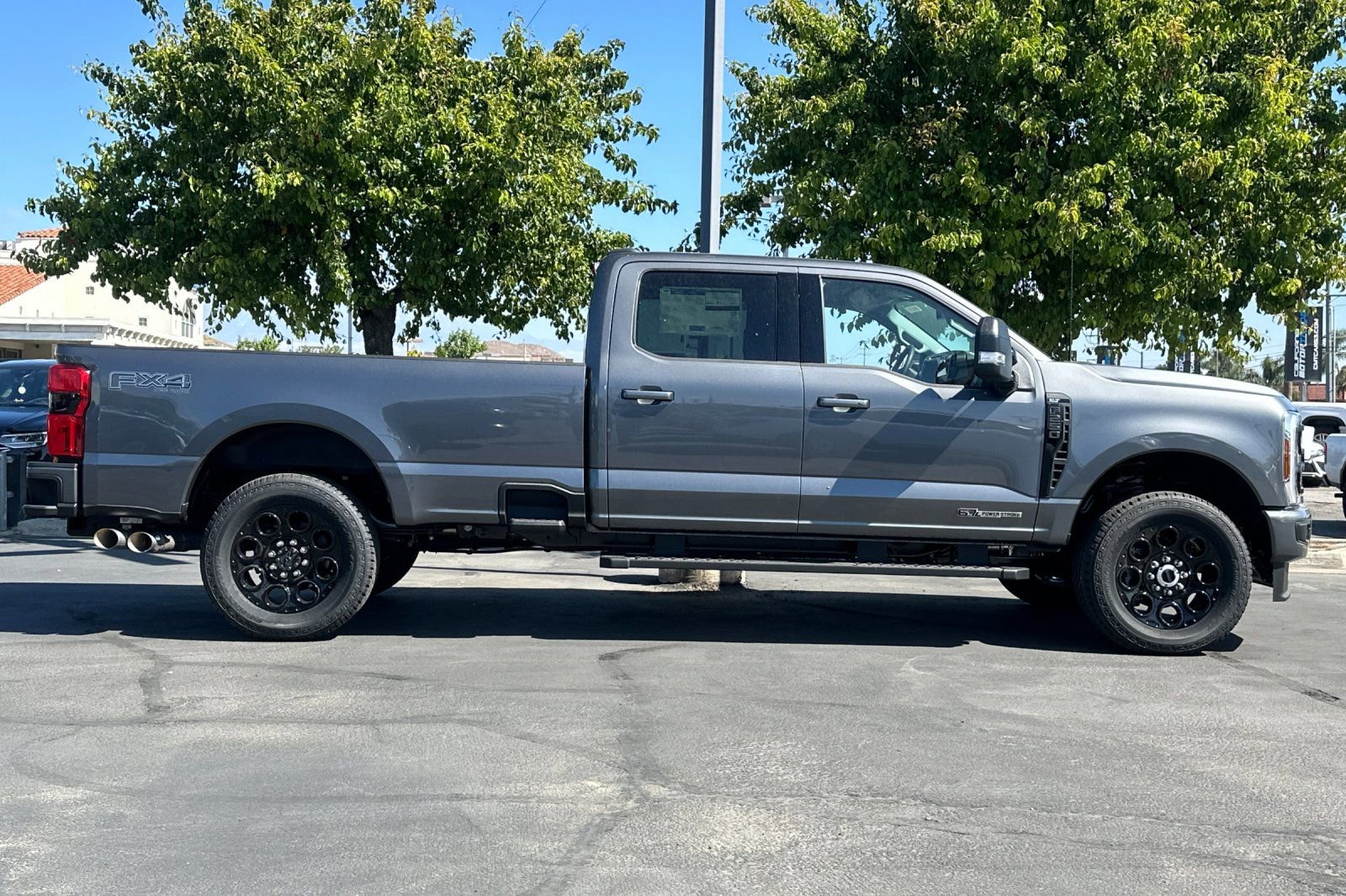 New 2026 Ford F250 4x4 Crew Cab Super Duty image 3