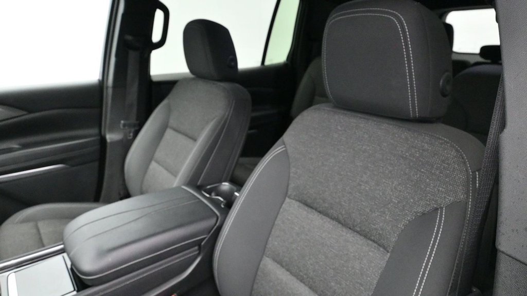 Used 2024 Chevrolet Traverse LT FWD image 10