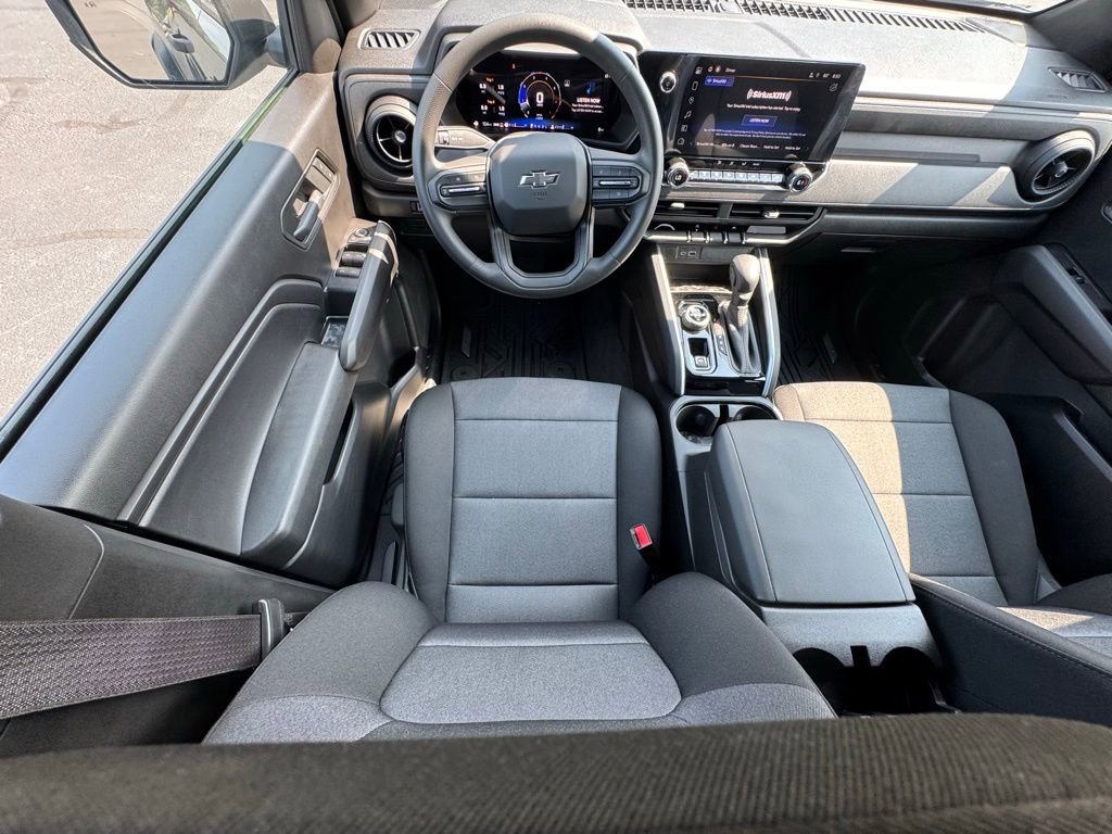 Used 2025 Chevrolet Colorado Trail Boss AWD/4WD image 43